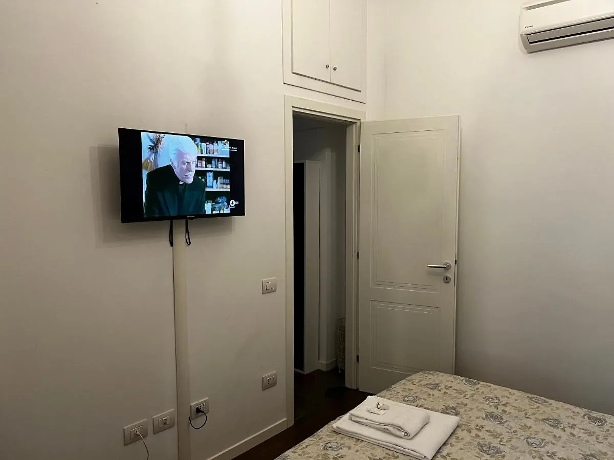 Splendido Trilocale Zona Isola Lägenhet Milano